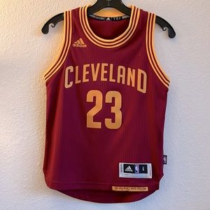 Cleveland Cavaliers Adidas NBA Jersey, Labron James #23, Burgendy & Gold…